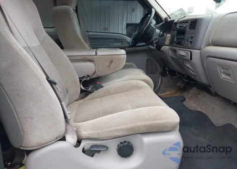 2001 Ford F-250 Lariat/Xl/Xlt из США, поврежденный, VIN 1FTNX21S21ED85157